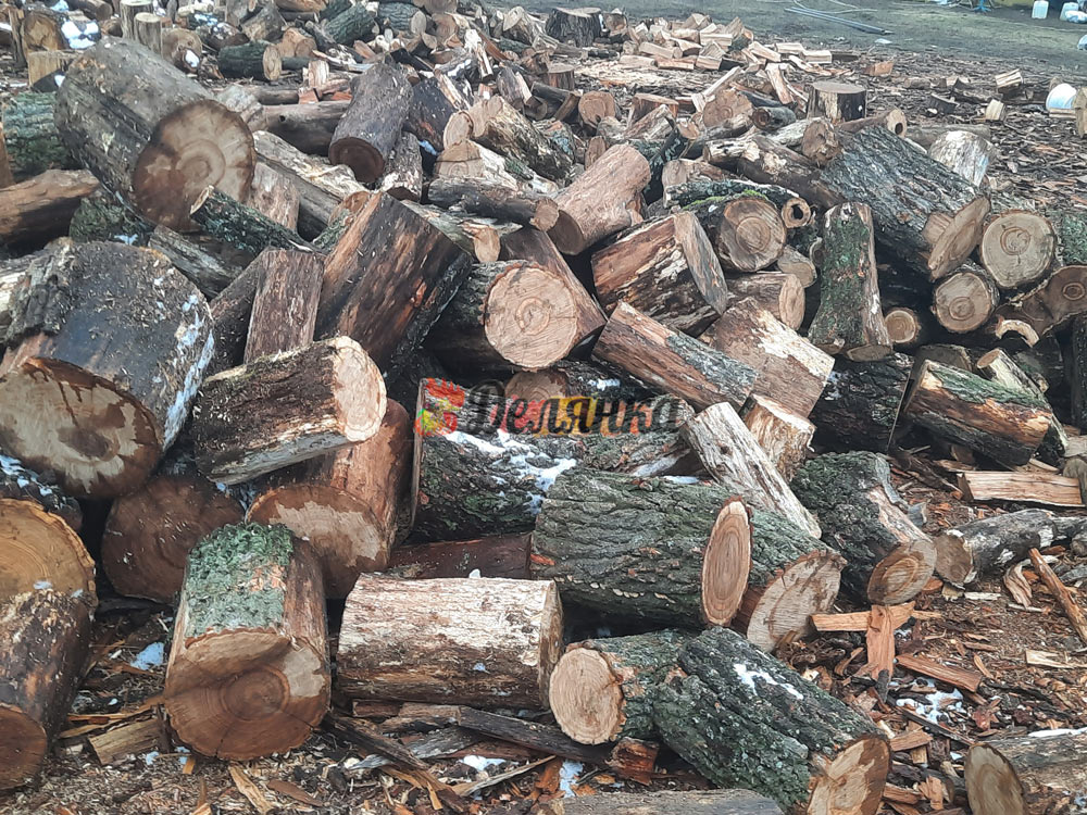 дрова твердые породы в Бахчисарае в тюльках 
